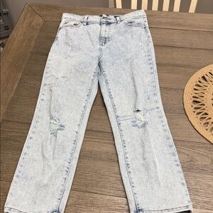 Kendall & Kylie Light Wash Distressed Straight Leg Jeans